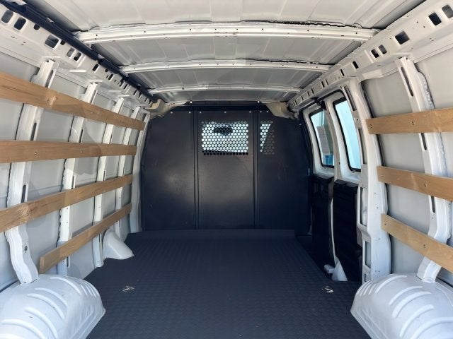 2024 Chevrolet Express 2500 Work Van Cargo