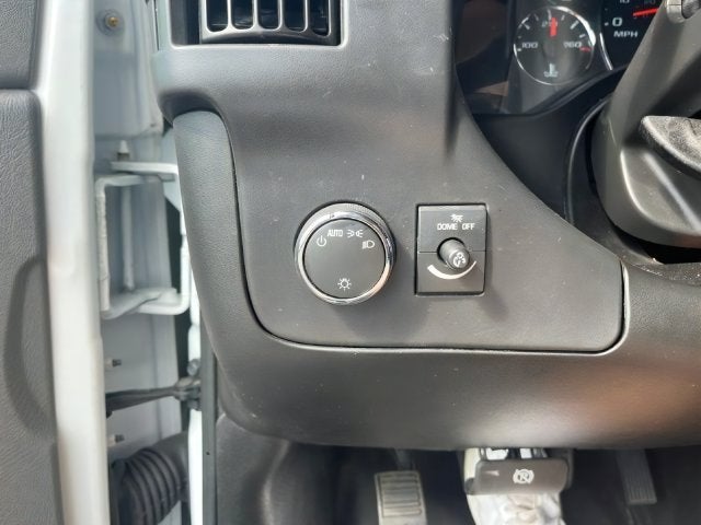 2025 Chevrolet Express 2500 Work Van Cargo