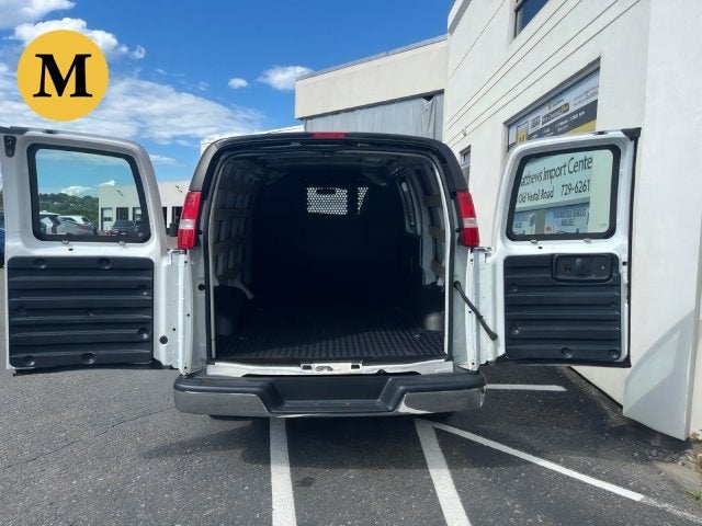 2025 Chevrolet Express 2500 Work Van Cargo