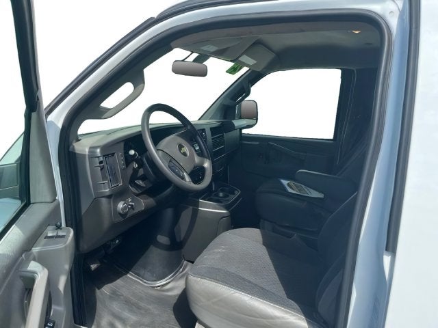 2025 Chevrolet Express 2500 Work Van Cargo