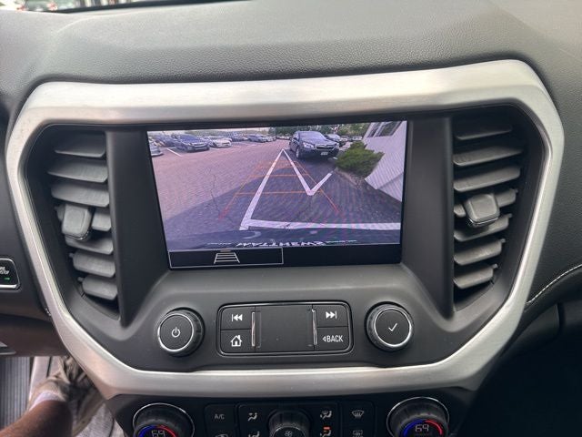 2020 GMC Acadia SLE