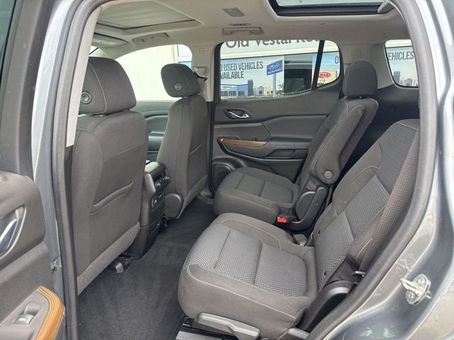 2020 GMC Acadia SLE