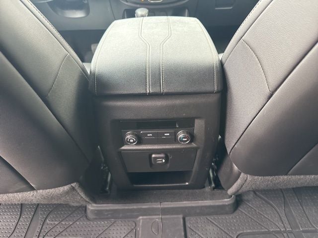 2024 Chevrolet Traverse Limited LT Leather