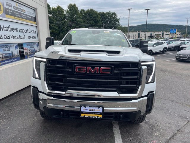 2024 GMC Sierra 3500HD Pro