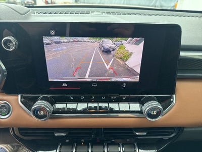 2024 GMC Canyon AT4