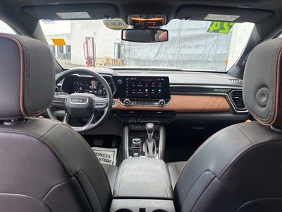 2024 GMC Canyon AT4