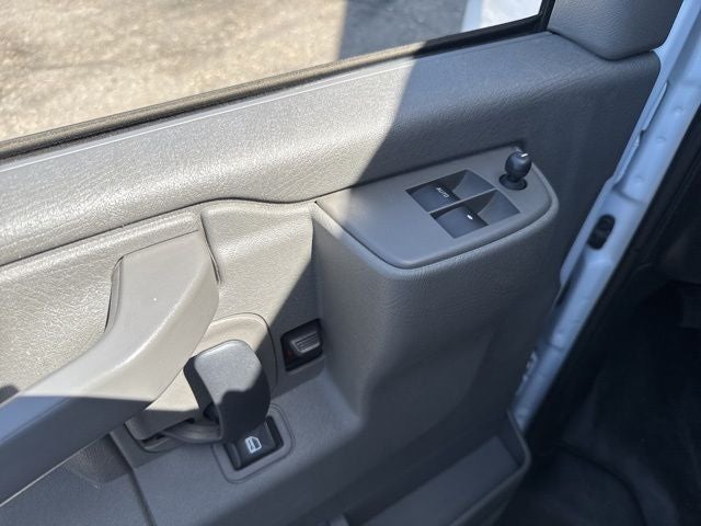 2024 GMC Savana 2500 Work Van