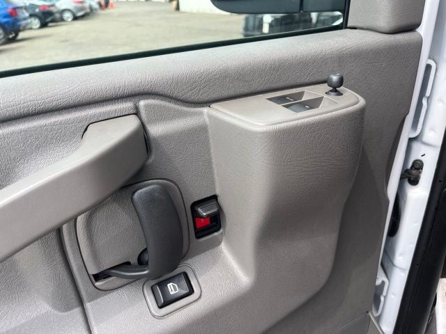 2025 GMC Savana 2500 Work Van
