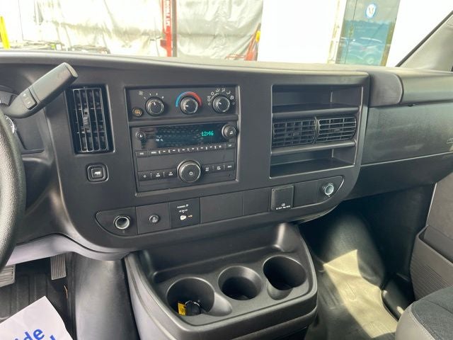 2025 GMC Savana 2500 Work Van