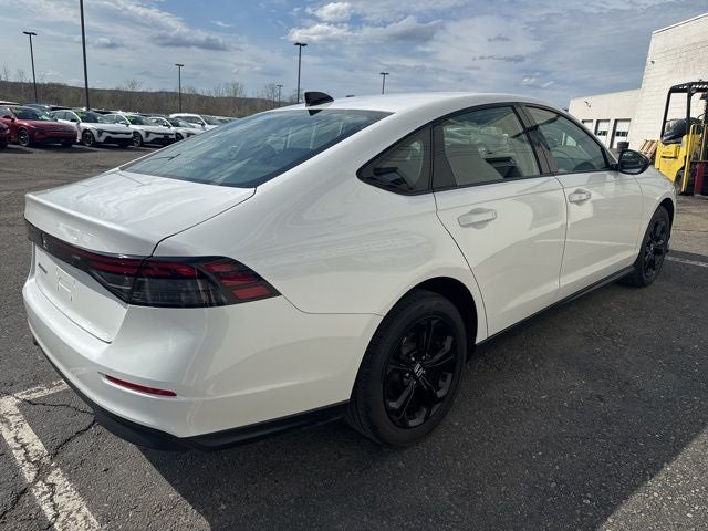2025 Honda Accord SE