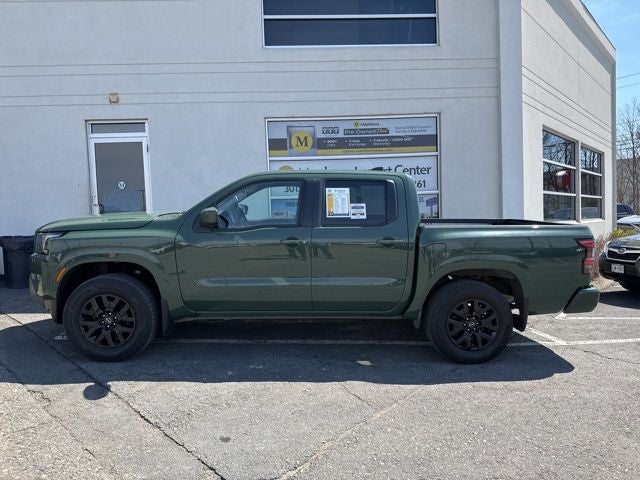 2023 Nissan Frontier SV