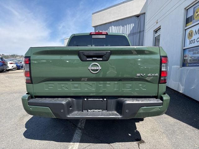 2023 Nissan Frontier SV
