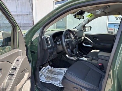 2023 Nissan Frontier SV