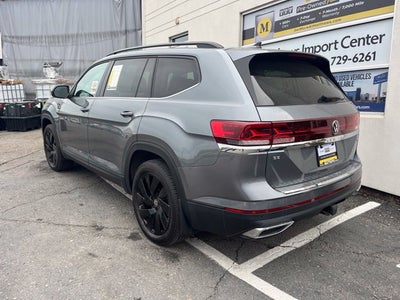 2024 Volkswagen Atlas 2.0T SE w/Technology