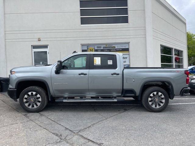 2024 Chevrolet Silverado 2500HD Custom