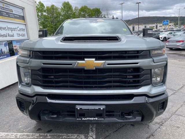 2024 Chevrolet Silverado 2500HD Custom