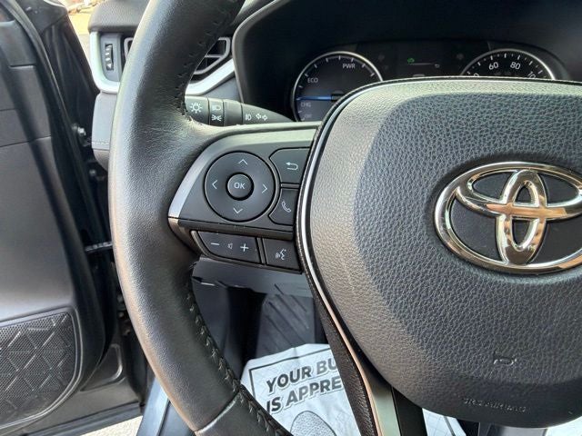 2020 Toyota RAV4 Hybrid XLE