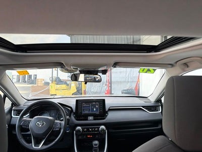 2020 Toyota RAV4 Hybrid XLE
