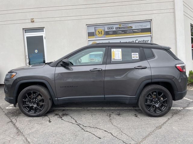 2023 Jeep Compass Altitude
