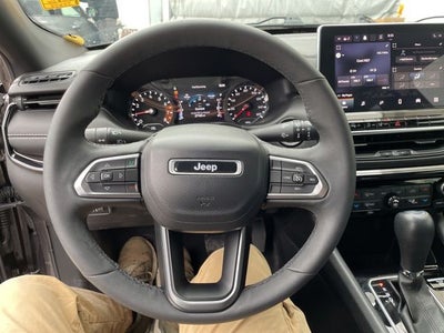 2023 Jeep Compass Altitude