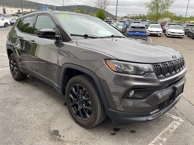 2023 Jeep Compass Altitude