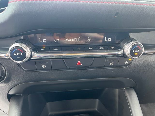 2025 Mazda Mazda3 2.5 S Carbon Edition