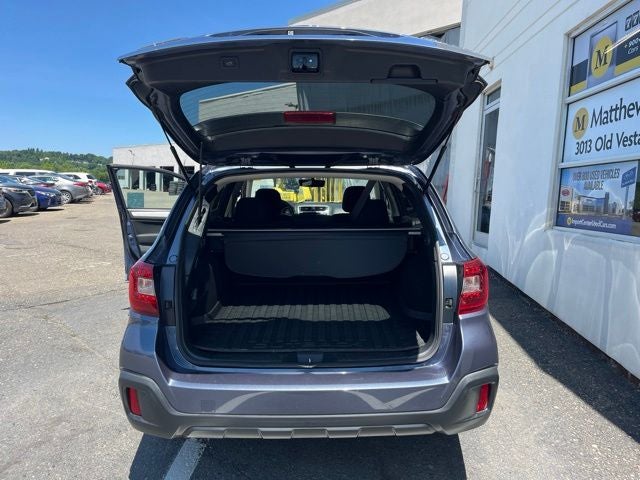 2018 Subaru Outback 2.5i Premium