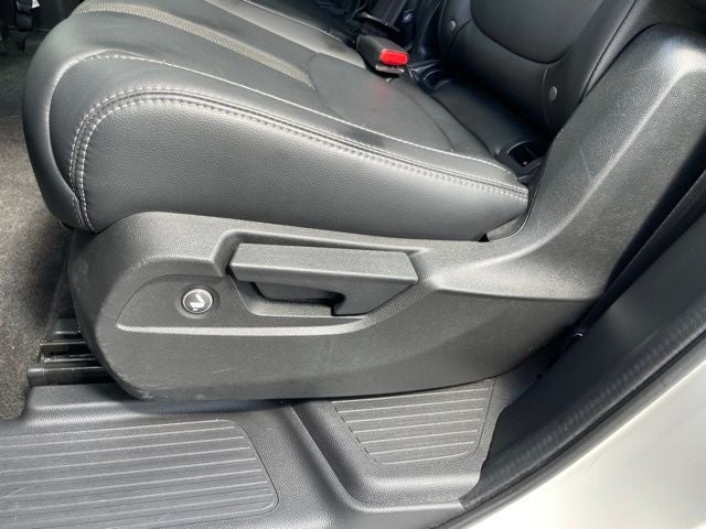 2023 Honda Pilot Touring 8 Passenger