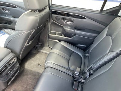 2023 Honda Pilot Touring 8 Passenger