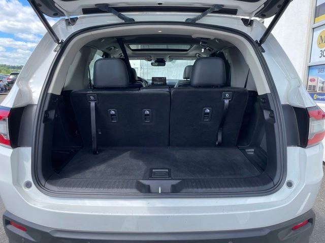 2023 Honda Pilot Touring 8 Passenger