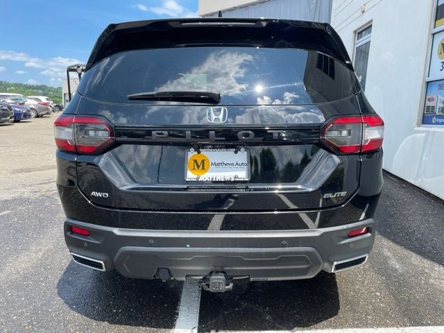 2023 Honda Pilot Elite