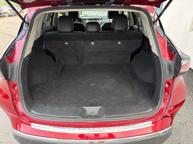 2022 Nissan Murano SV
