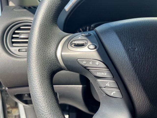 2018 Nissan Pathfinder S