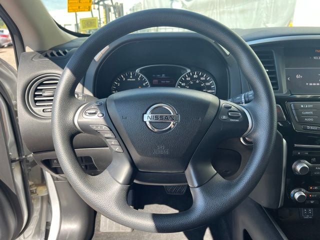 2018 Nissan Pathfinder S