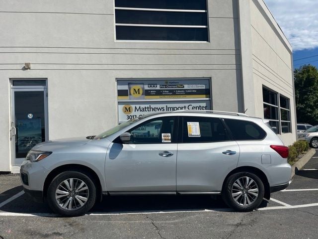 2018 Nissan Pathfinder S