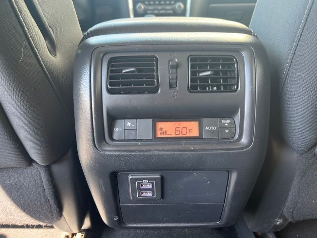2018 Nissan Pathfinder S