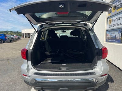 2018 Nissan Pathfinder S