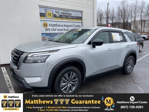 2024 Nissan Pathfinder S