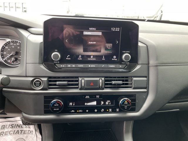 2024 Nissan Pathfinder S