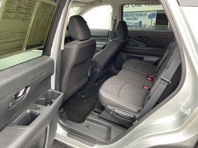 2024 Nissan Pathfinder S