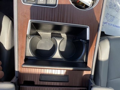 2023 Toyota Sienna XLE 7 Passenger