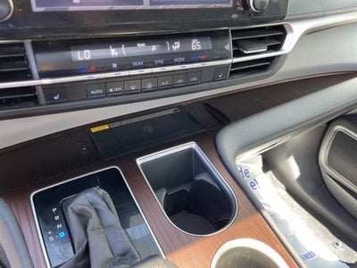 2023 Toyota Sienna XLE 7 Passenger