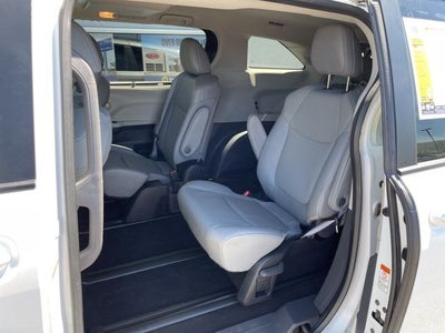 2023 Toyota Sienna XLE 7 Passenger