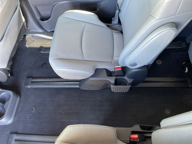 2023 Toyota Sienna XLE 7 Passenger