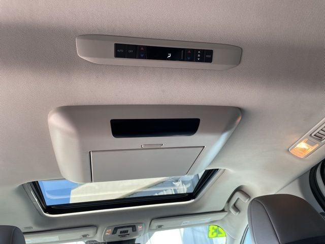 2023 Toyota Sienna XLE 7 Passenger