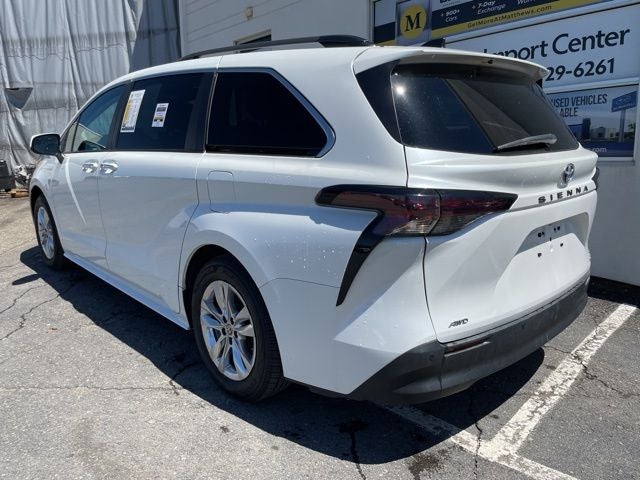 2023 Toyota Sienna XLE 7 Passenger