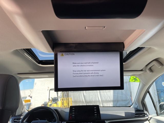 2023 Toyota Sienna XLE 7 Passenger