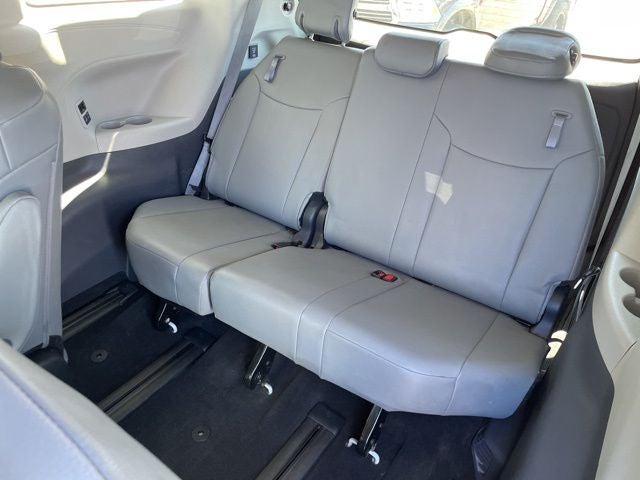 2023 Toyota Sienna XLE 7 Passenger