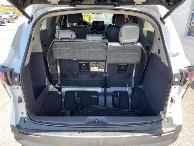 2023 Toyota Sienna XLE 7 Passenger