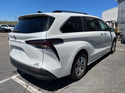 2023 Toyota Sienna XLE 7 Passenger